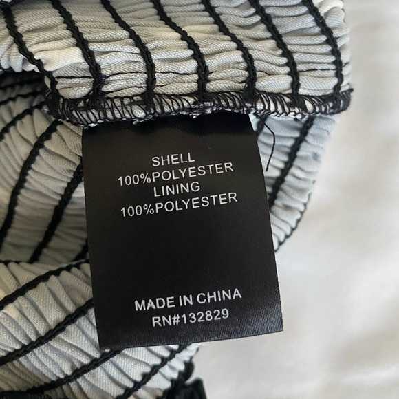 Revolve H:ours black & white polka dot mini dress - Picture 5 of 8